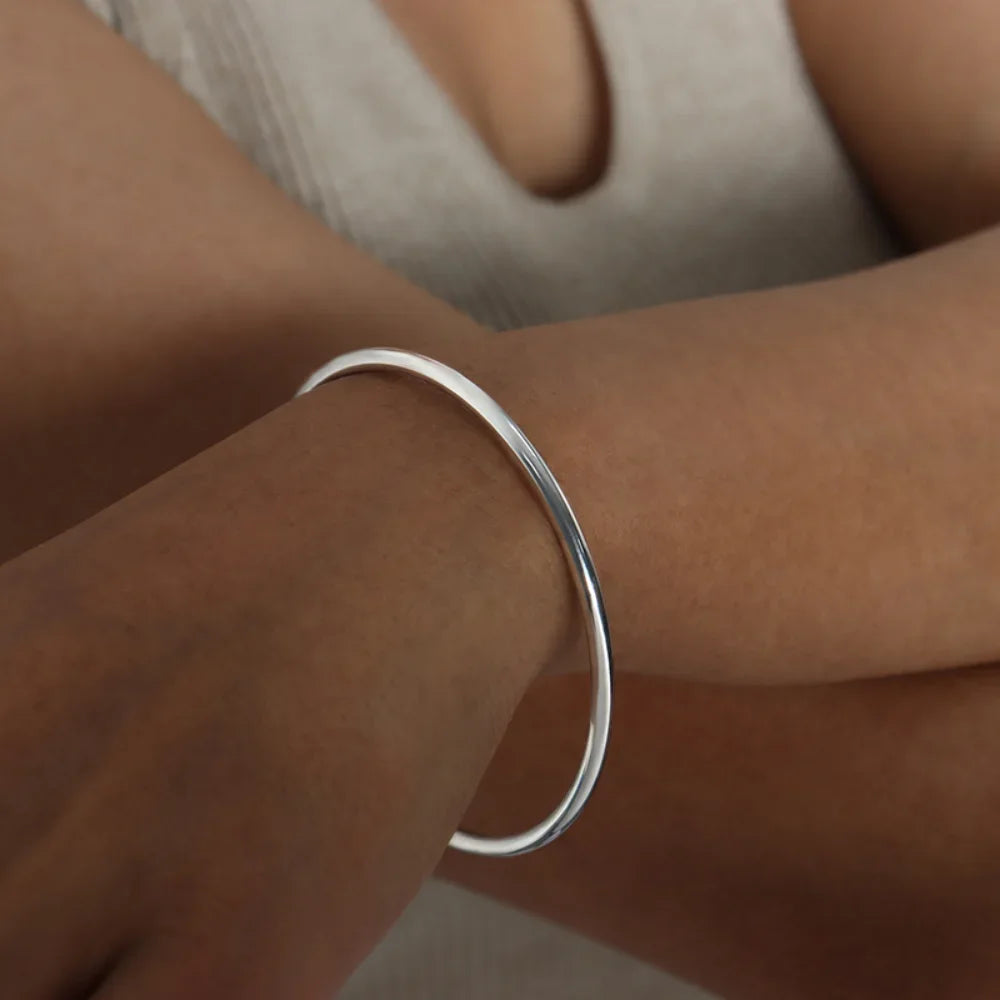 Bracelet Jonc Acier Inoxydable Doré Femme - Design Minimaliste Élégant